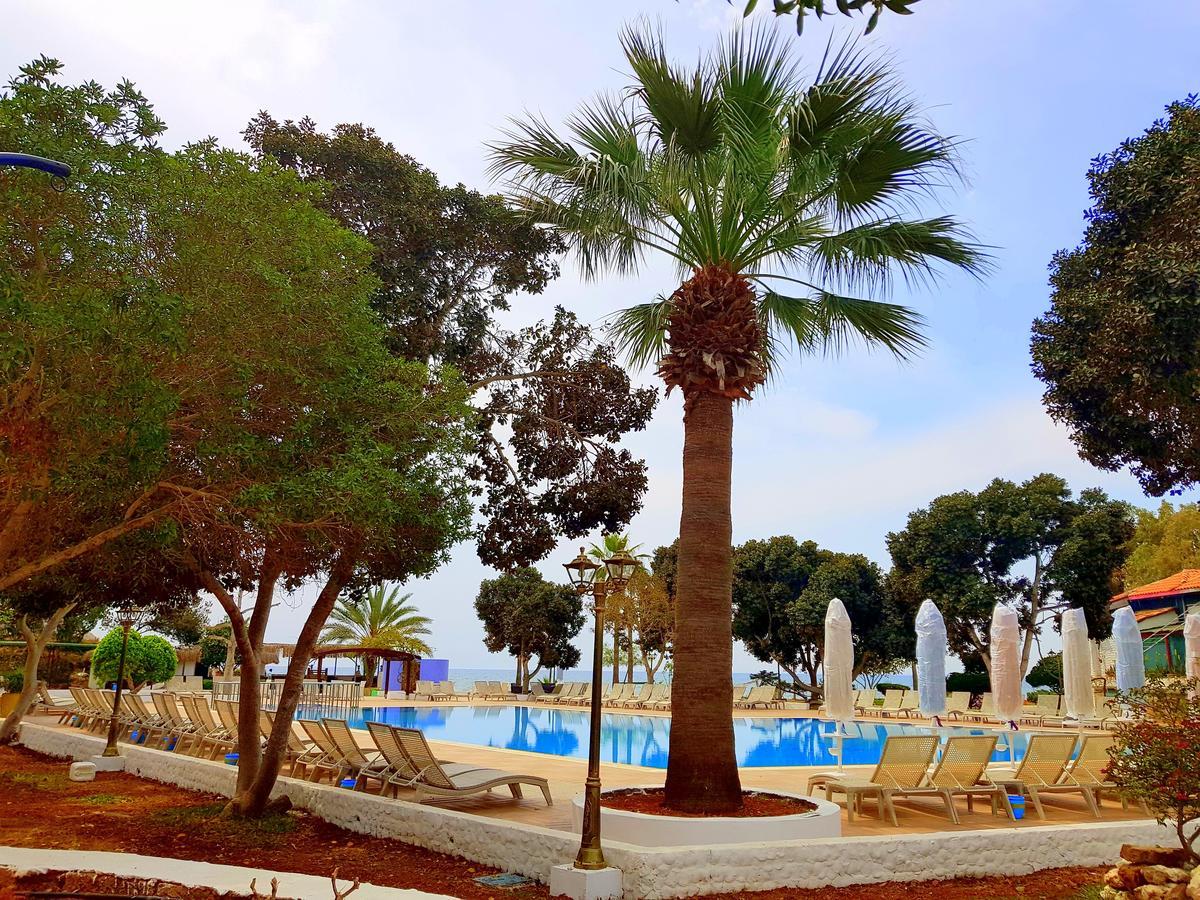 Merit Cyprus Gardens Seafront Resort & Beach & Casino Trikomo Buitenkant foto